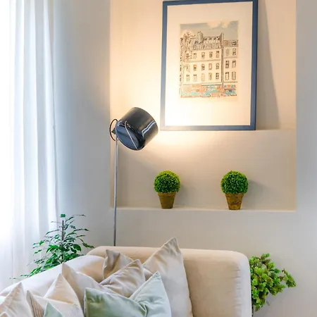 Garden Vista Charming 2 Bedrooms 2 Bathrooms Apartment *